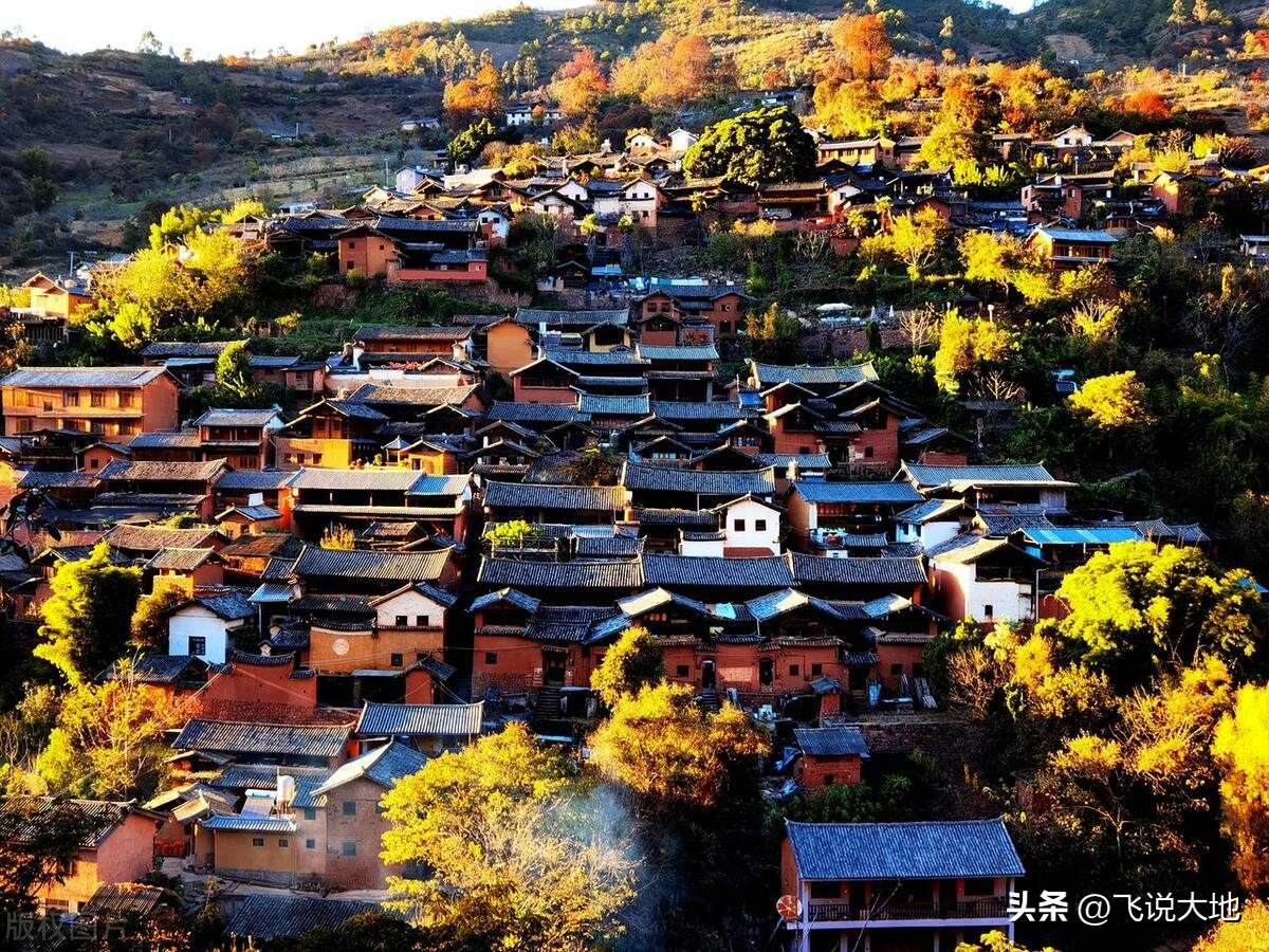 云南旅游必去的三个古镇,云南旅游必去的4个古镇