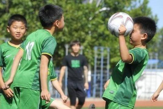 中国足球联赛公告,中国足球备战2026