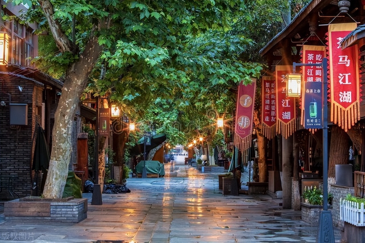 成都不用开车适合旅游的地方,成都旅游攻略必去十个地方自驾游