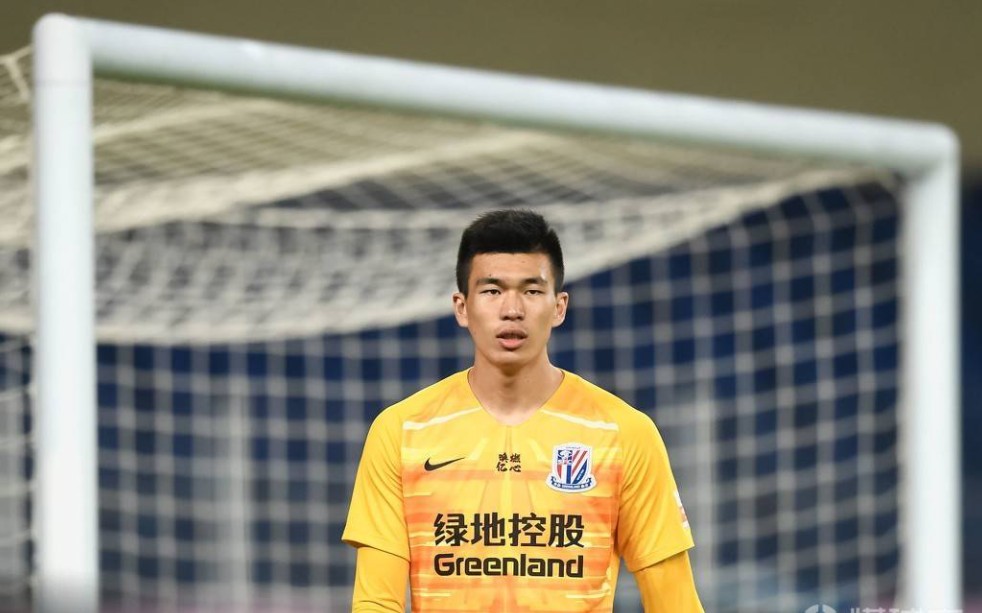 中国男足被罚红牌,中国男足被处罚了吗