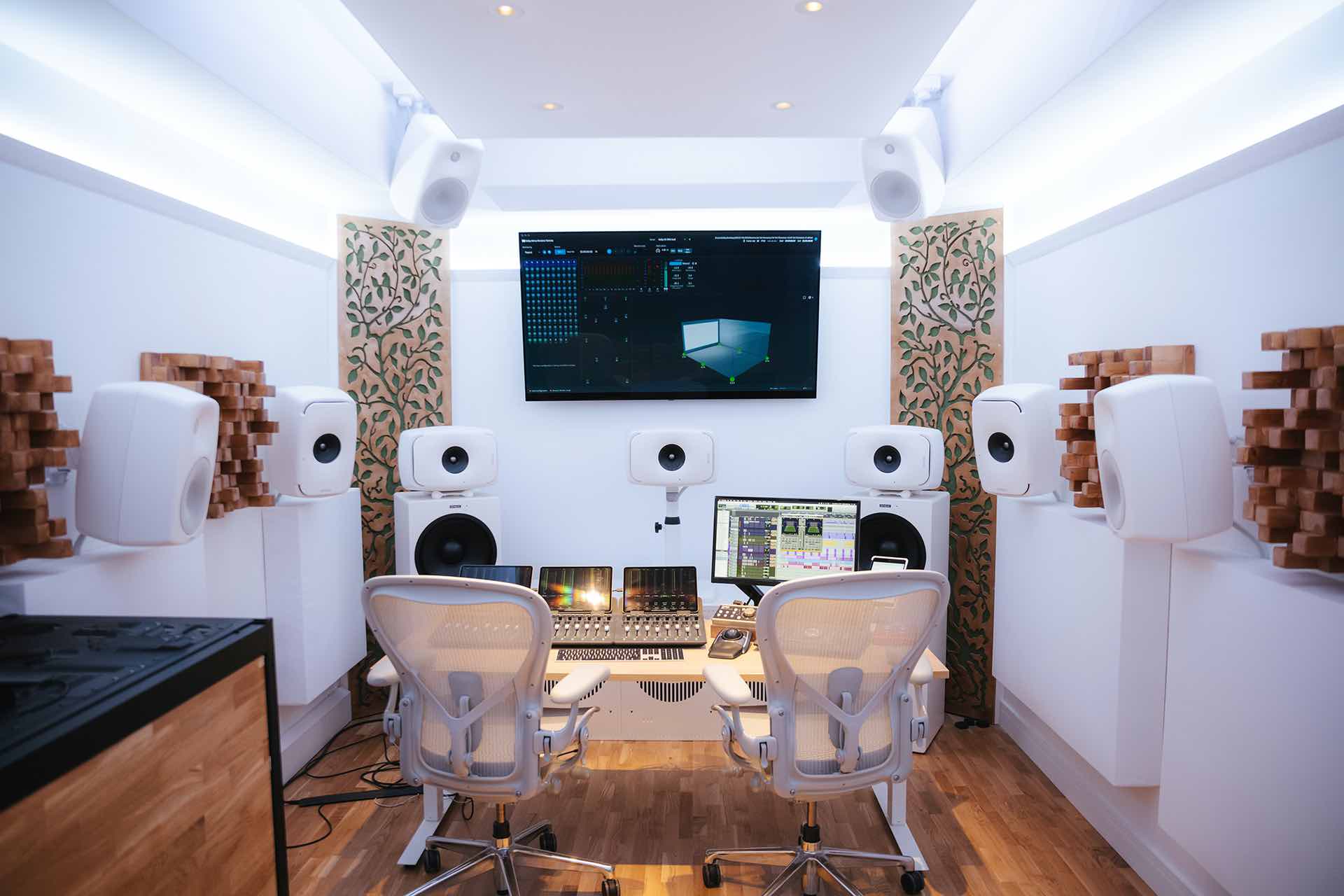 大型演出音响师去搭建舞台 (大型演出现场音响师调音技巧)