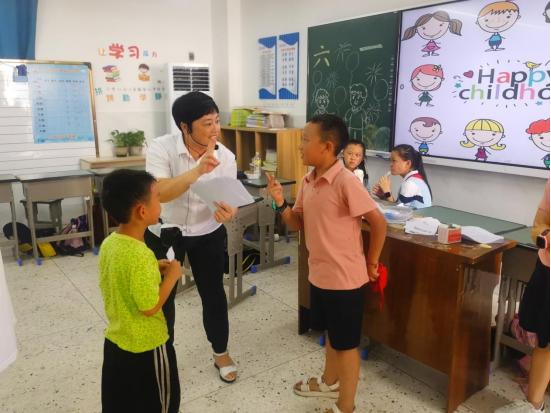 童心飞扬强国有我庆六一节目,六一童心飞扬绘画