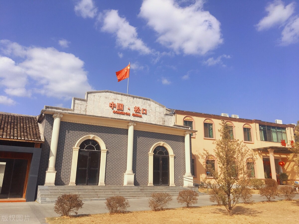 广州出发-梅州+福建3天游，打卡云水谣古镇+永定土楼+松口古镇