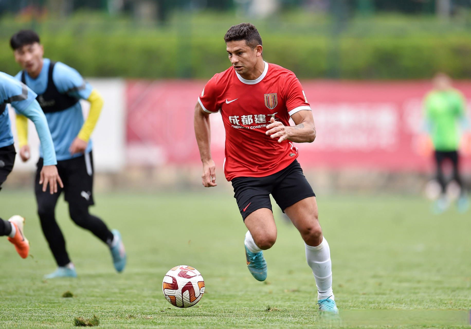 中超泰山队战胜海港队全场回放,中超海港vs泰山在哪里比赛