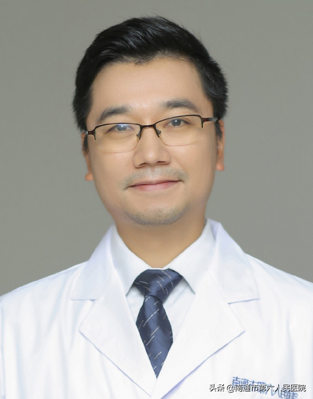 高压氧治疗昏迷成功案例,南通第一人民医院高压氧单人舱