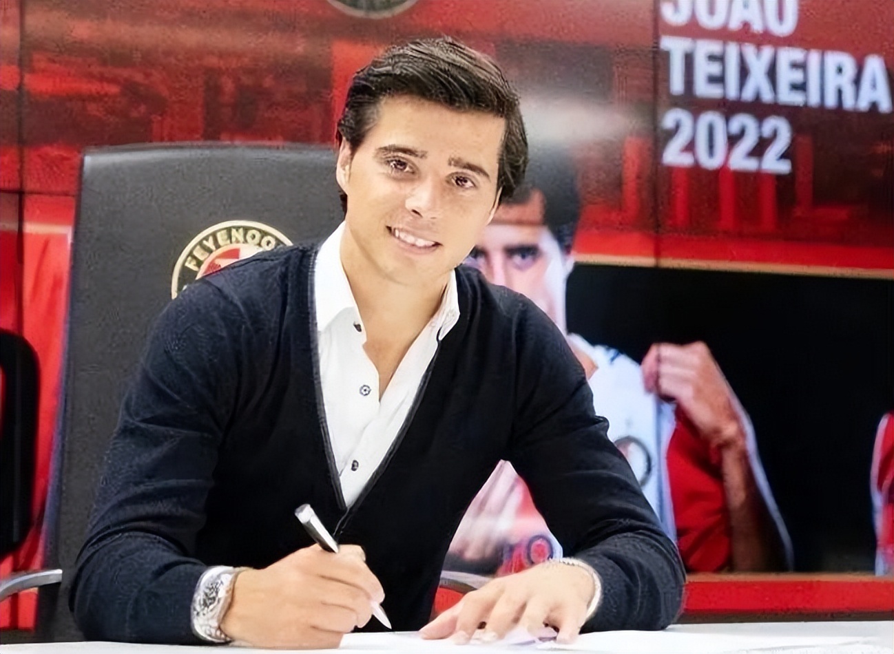 新外援加盟上海申花最新消息,特谢拉和孔卡见面