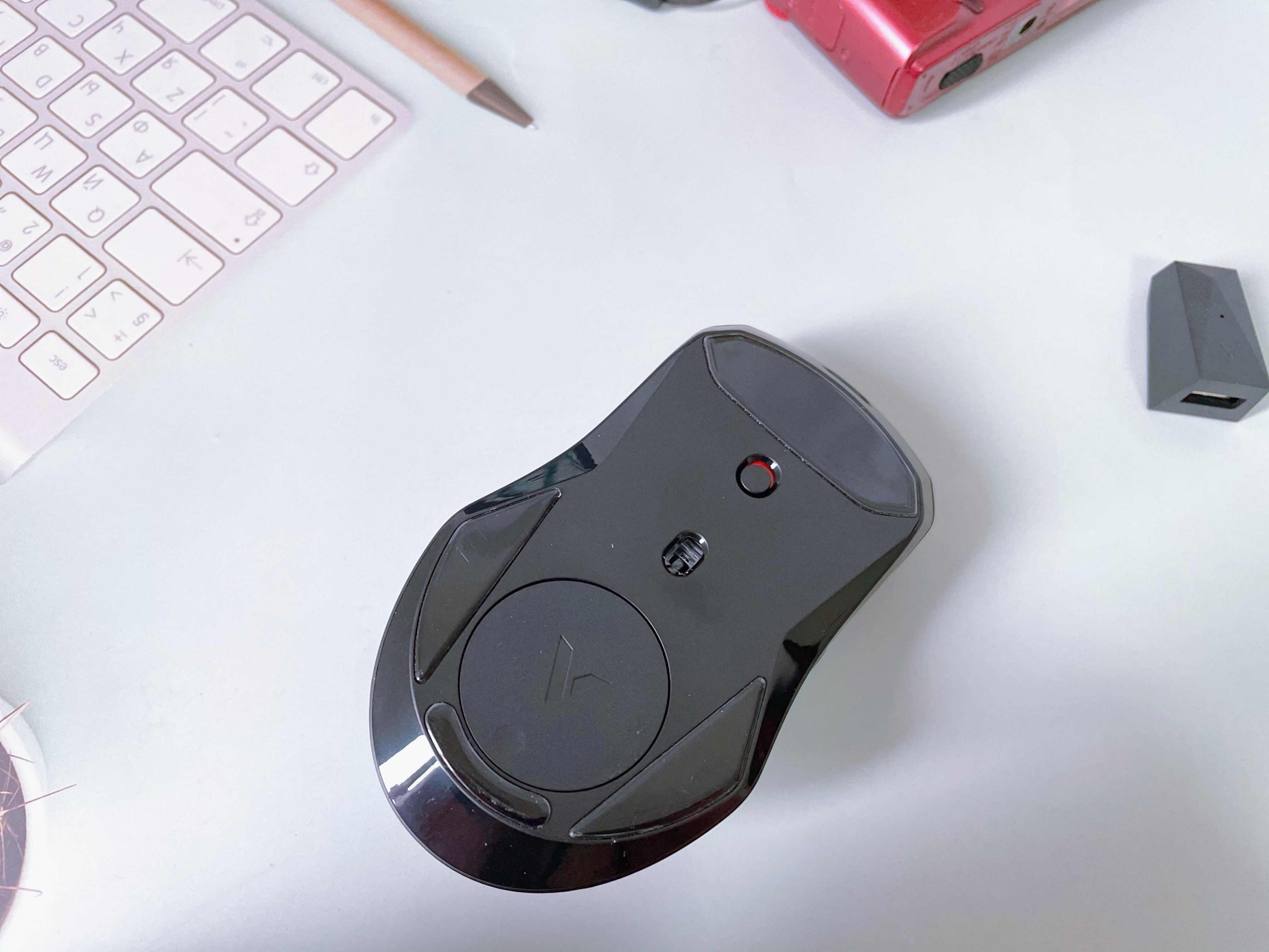 达摩m3和雷柏vt9鼠标怎么选,雷柏vt950无线游戏鼠标评测真香