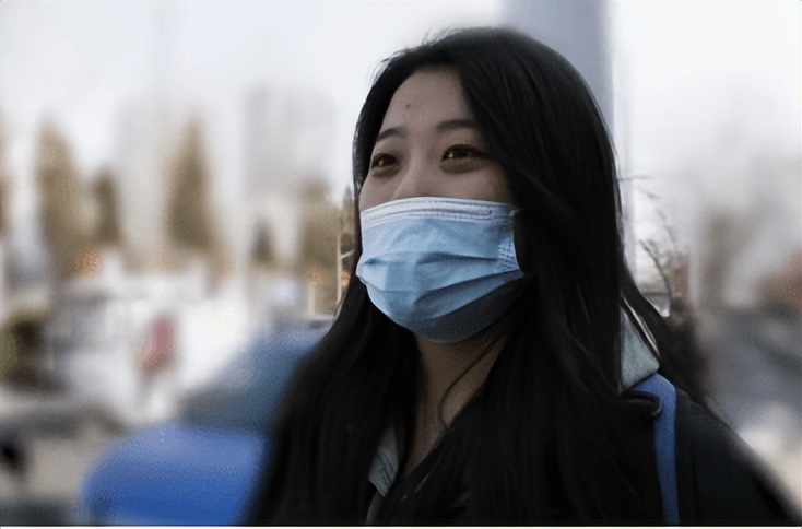 父母死亡被父母同事收养,父母去世被领养