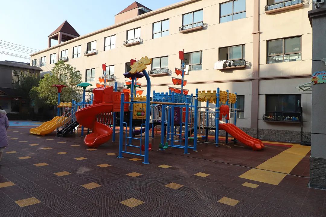 学幼师有什么好前途,男幼师就业前景