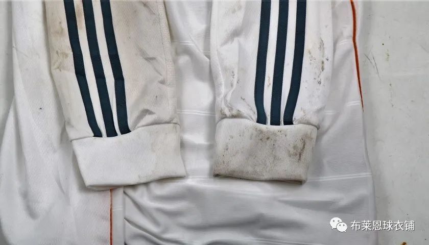 足球球衣收藏交流,足球球衣正版印号店铺