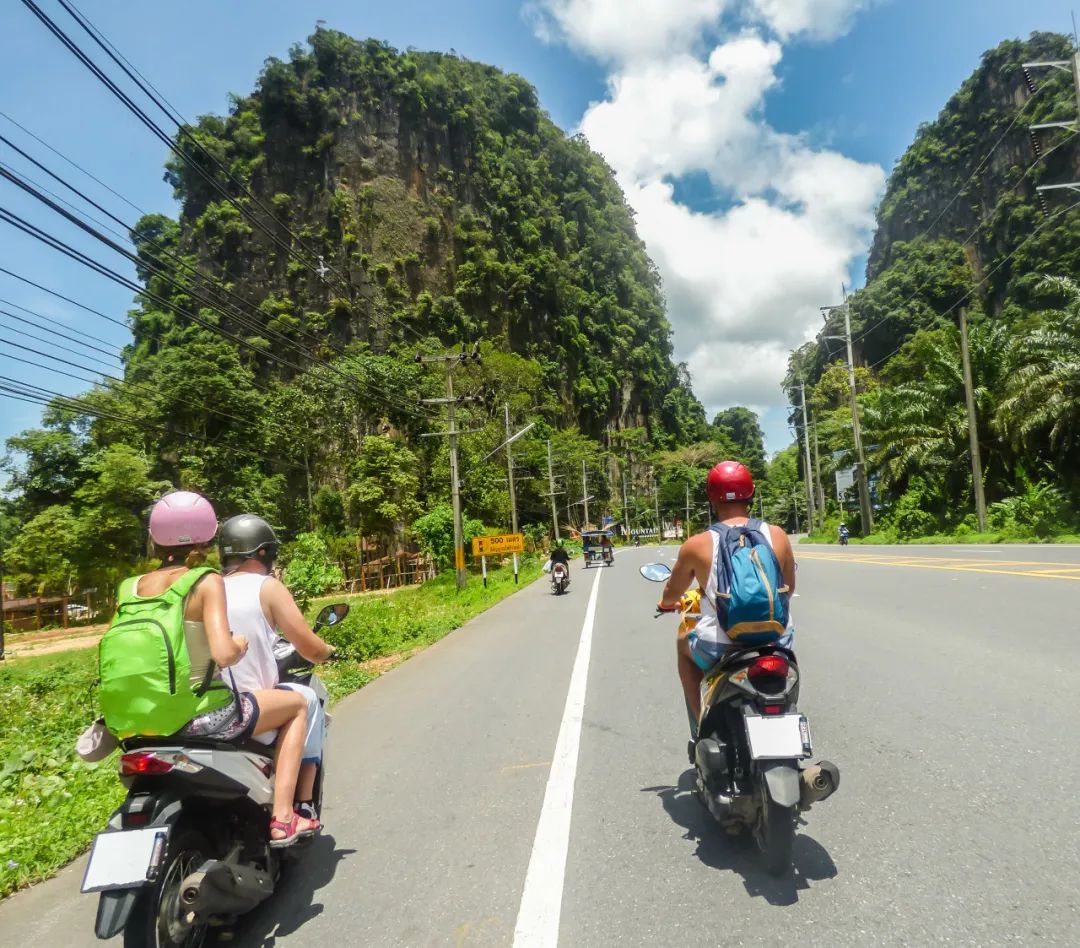 物价高，宰人狠，嘎腰子？第一批出国游的中国人：泰国已经变了…