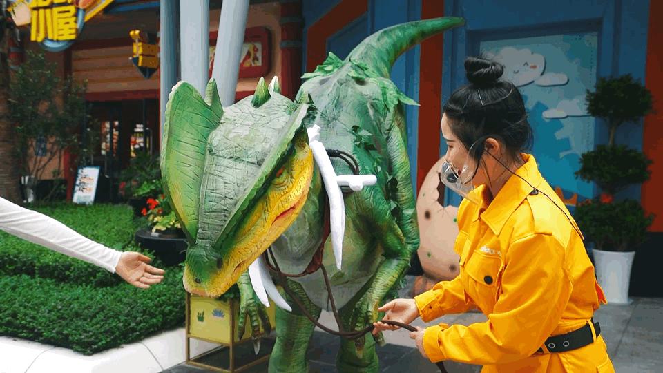 自贡方特恐龙王国园内游玩攻略,自贡方特恐龙王国全程游览