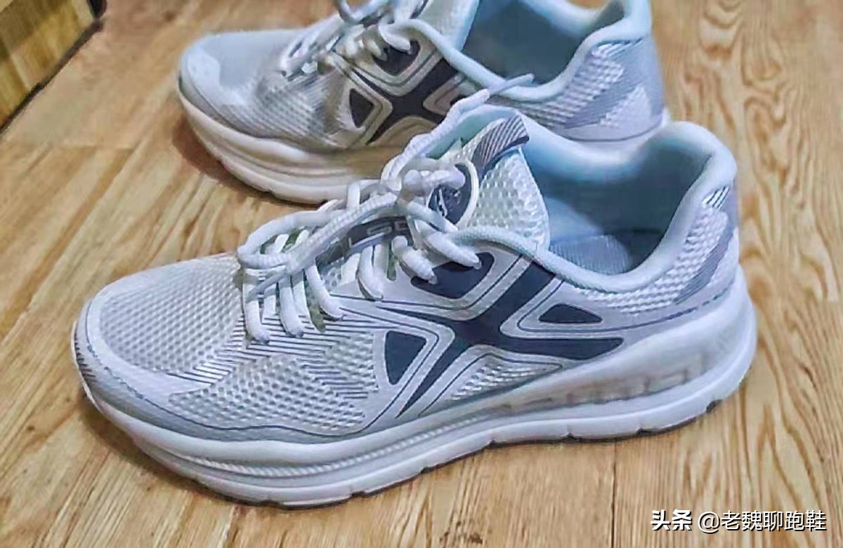 性价比阿迪达斯跑鞋推荐,阿迪达斯跑鞋adizeroadiospro