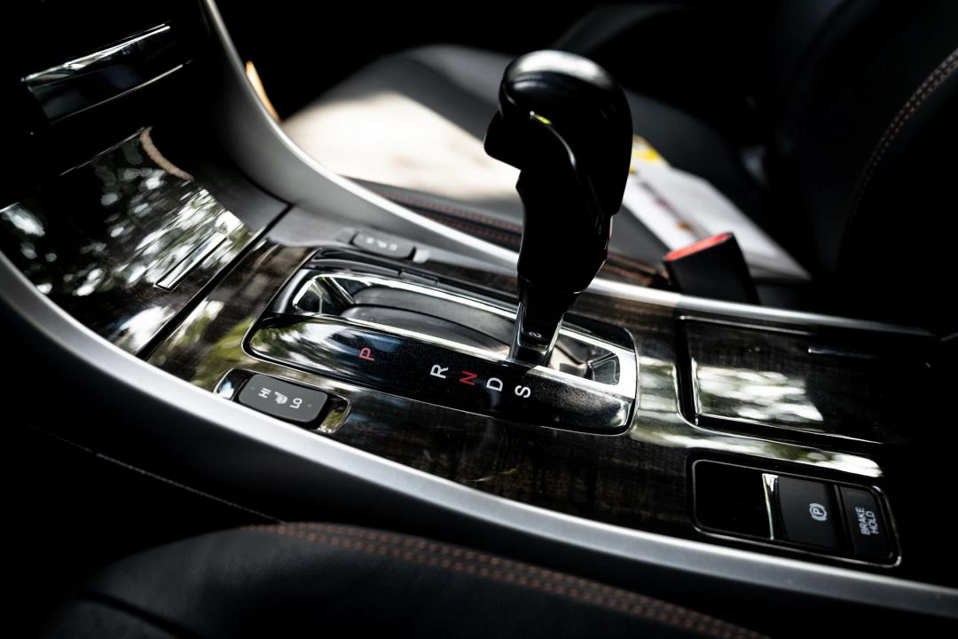 雅阁3.5v6发动机测评,本田雅阁3.0v6试驾