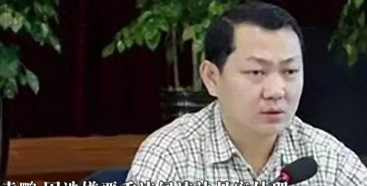 强奸+胸穿，真实的案例《扫黑风暴》想想都让人毛骨悚然