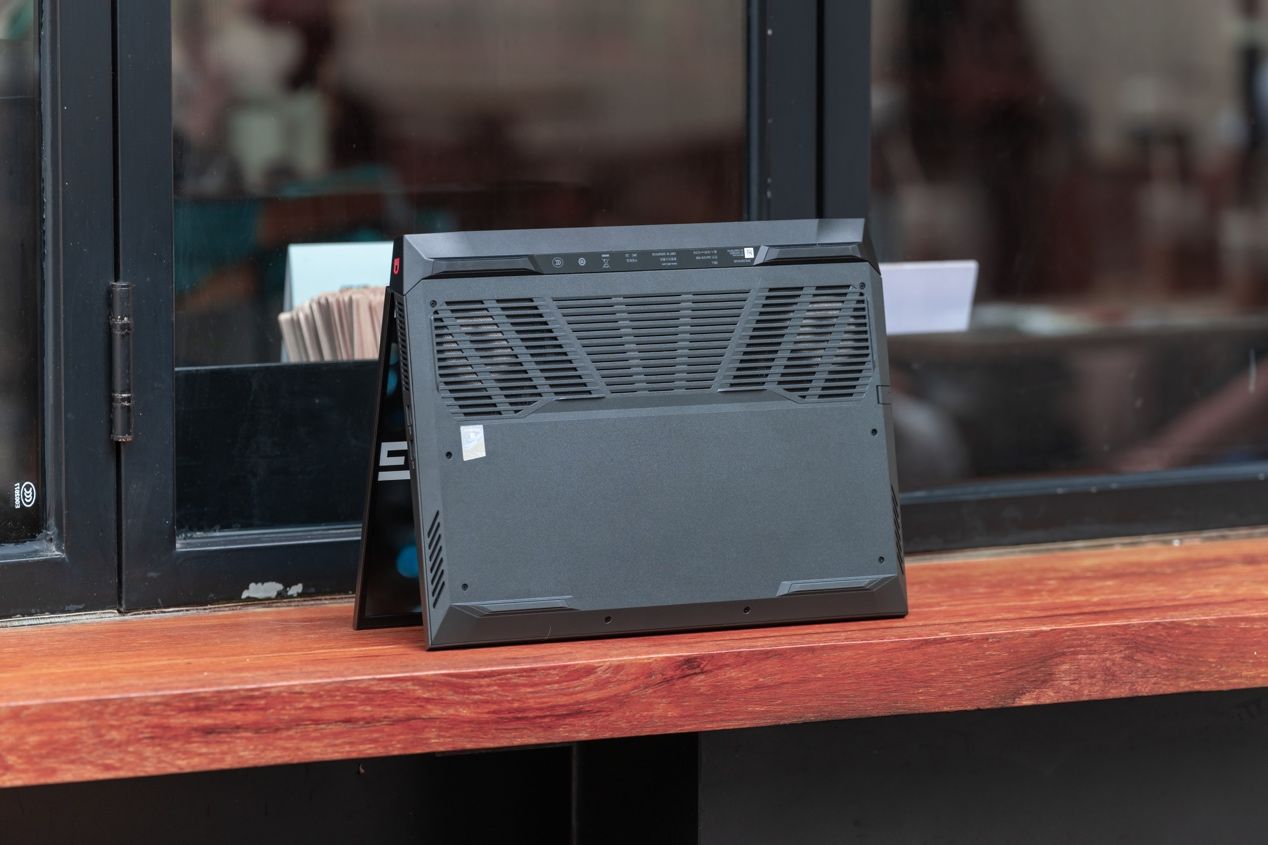 戴尔新游匣g16和g16有啥不一样,戴尔游匣g153060游戏评测