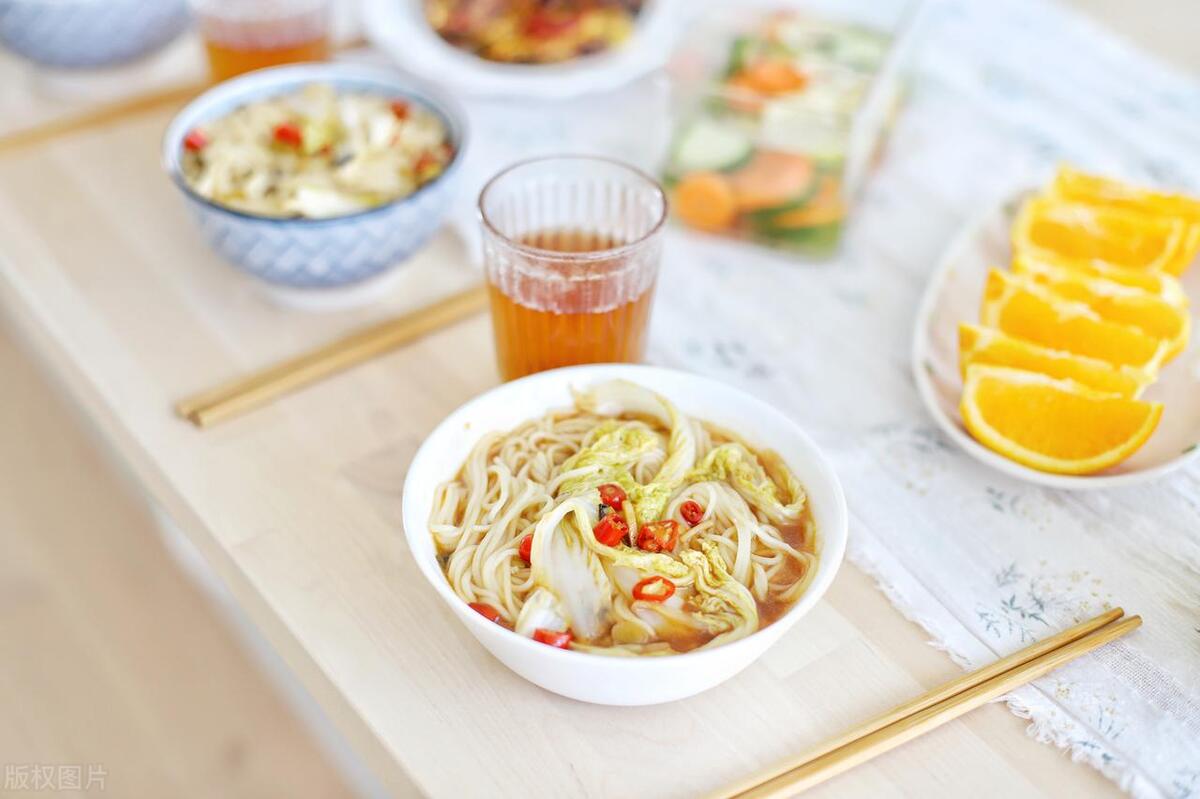 高考前学生的饮食怎样安排,高考最后阶段的饮食