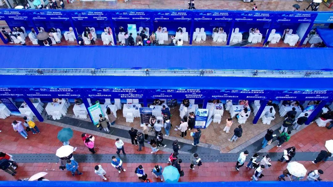 直播观看人数破千,观看人数破万的直播间