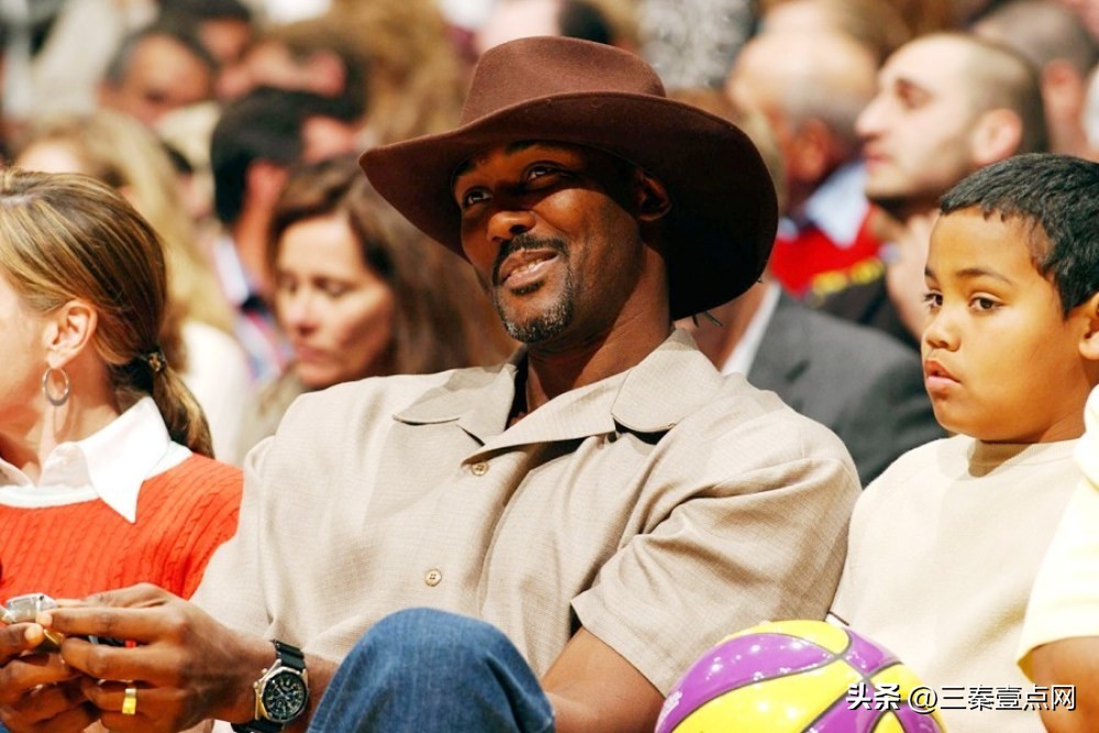 最性感女裁判结婚幕后故事？贝弗利女友秀性感？马龙骚扰瓦妮莎？