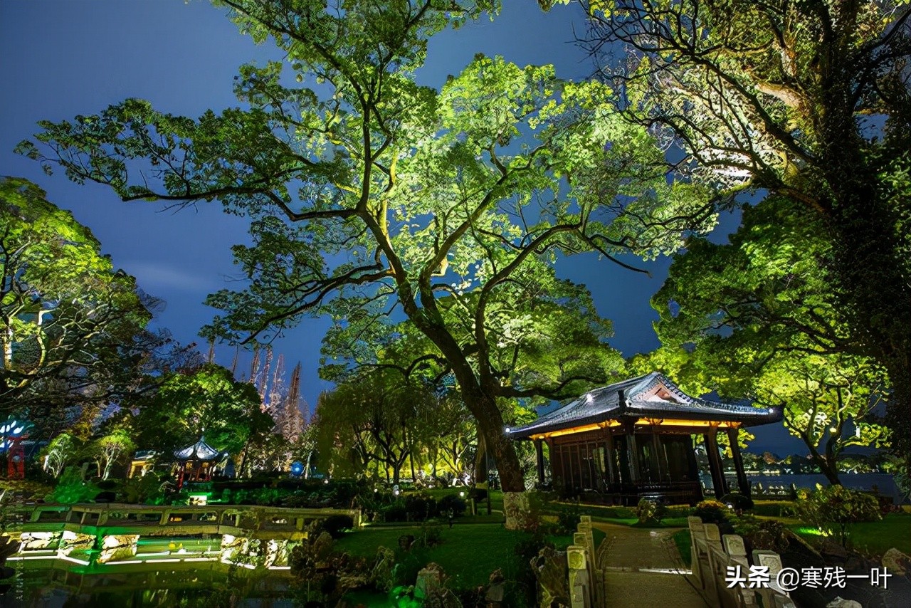 最美杭州西湖断桥夜景,杭州夜西湖美景视频
