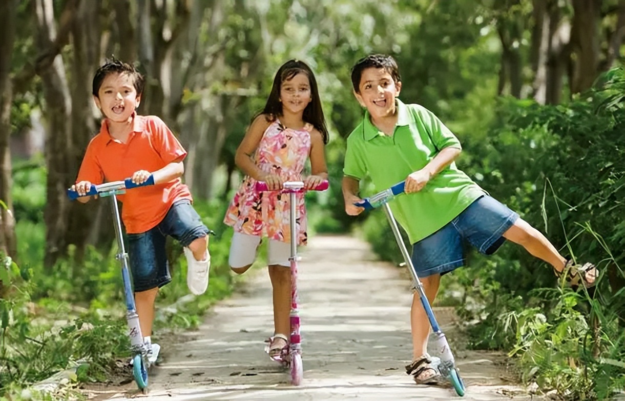 从颜色的喜好可看出孩子的性格,儿童喜欢的颜色可以看出他的心理