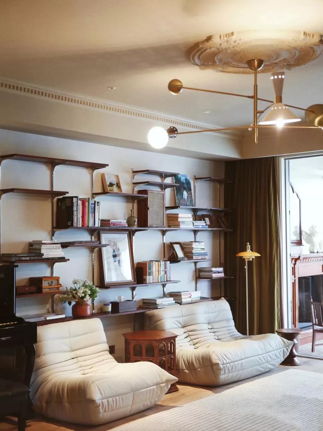 2021年优秀打工人最爱的5种沙发背景墙，让家高级了10倍