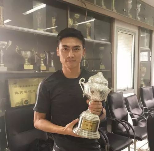 时隔16年再次登顶亚洲女足顶峰,时隔16年中国女足重回亚洲之巅