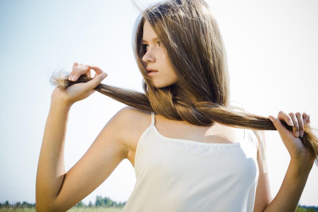 吹头发秘诀,怎么吹头发不毛躁5个方法要牢记