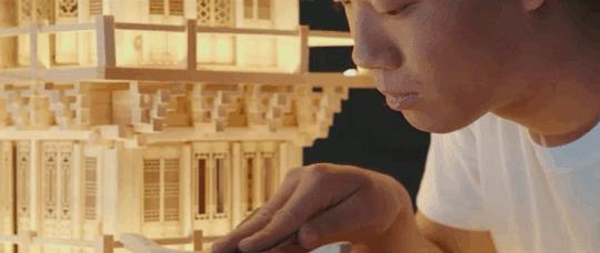 100000块的乐高黄鹤楼,8块钱的黄鹤楼乐高