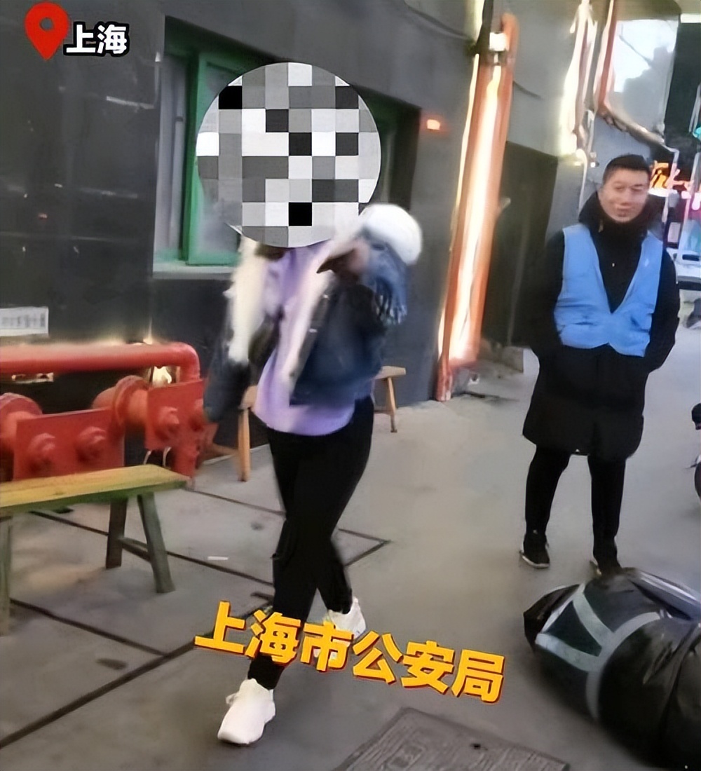 上海女子被老公暴打后续后下跪,上海女士老公打人后续