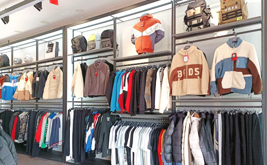 李宁年中特卖,盛夏钜惠李宁特卖会