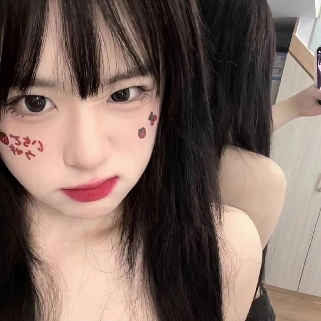 又酷又拽的女生头像和昵称,又酷又拽的女生头像漫画