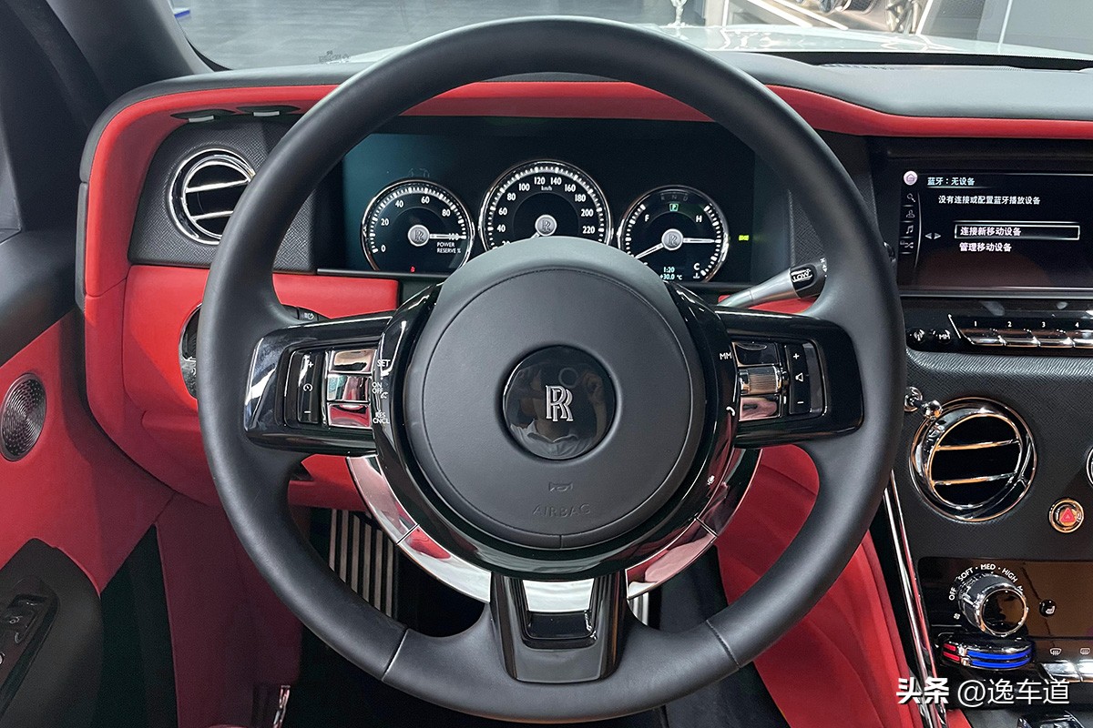 近600万的二手车你见过吗？这台劳斯莱斯库里南是不是你的菜