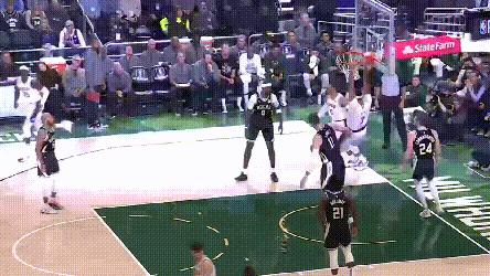 老詹谈威少抢断绝平三分,威少和老詹差一个助攻三双