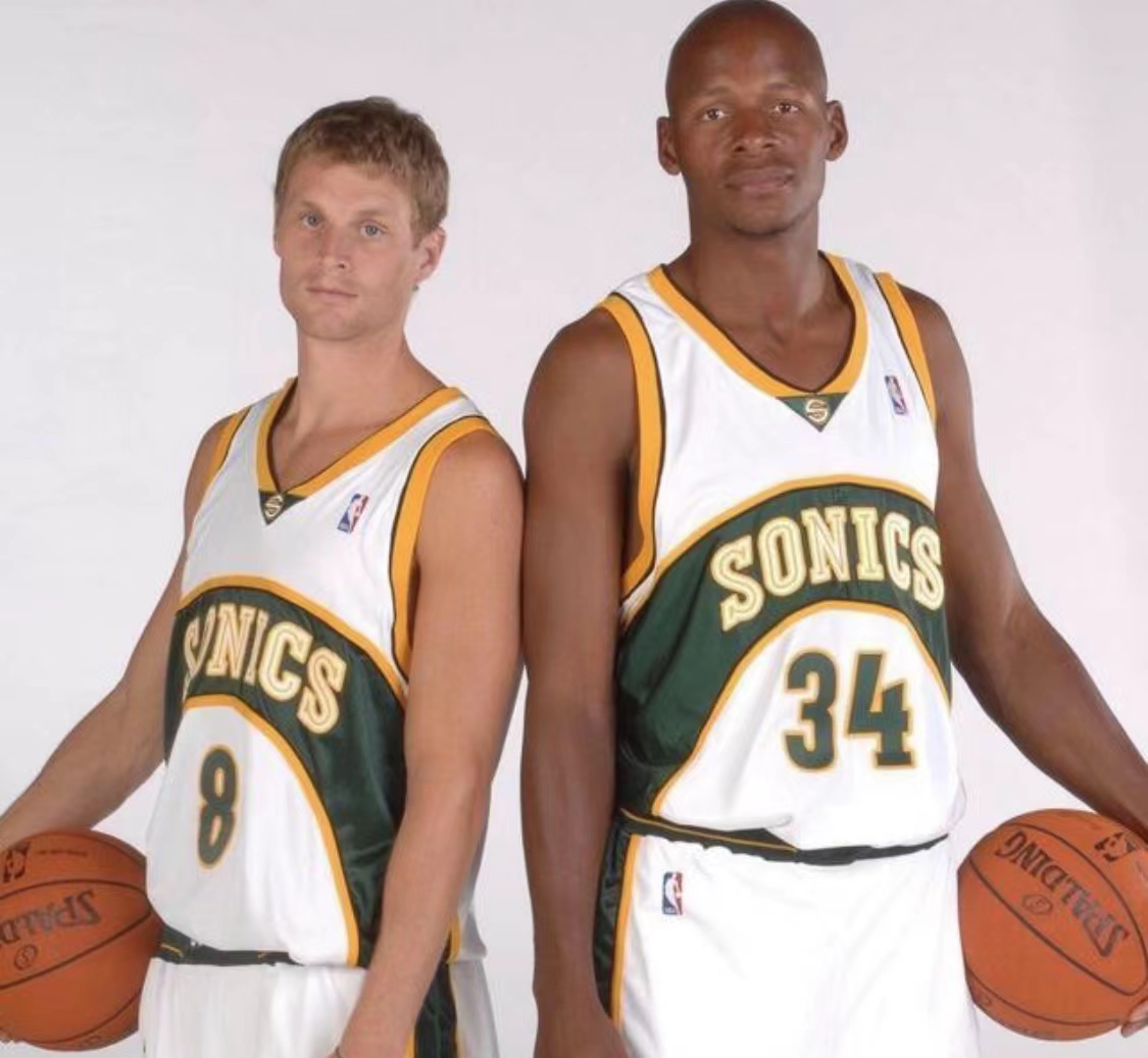 詹姆斯等球星现身西雅图克6联赛！NBA众将声援超音速重回联盟