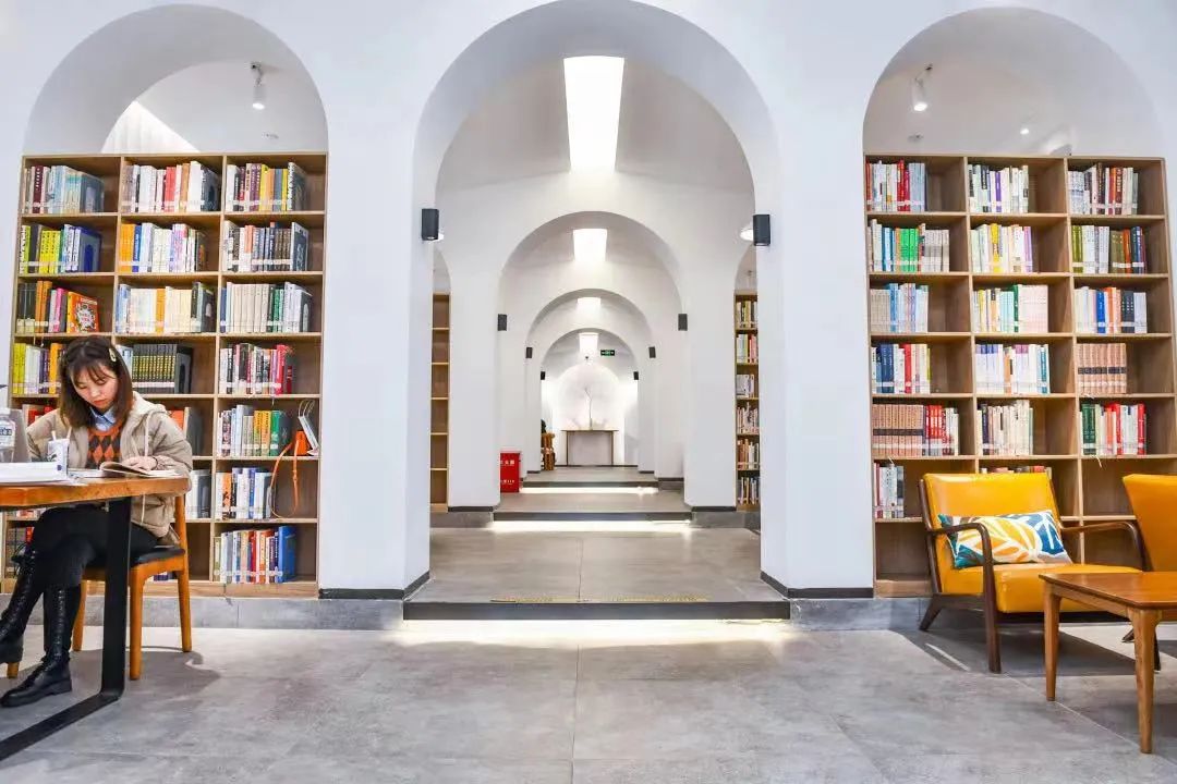 高考顺利！欢迎你来重庆，续写与重大的未来故事