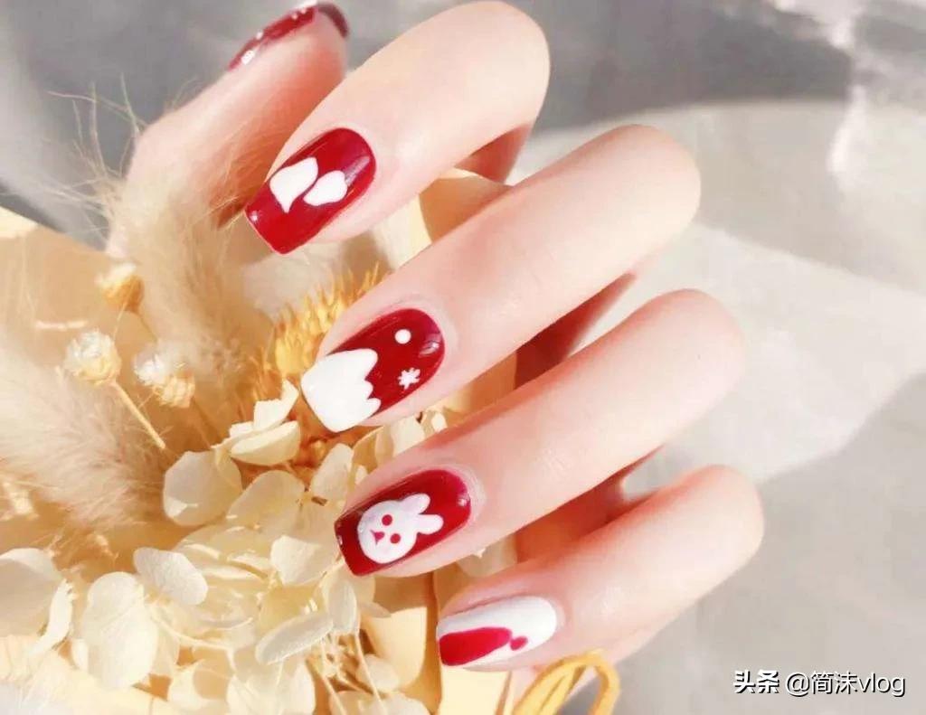 2022美甲爆款新年小短甲,适合2022过年的美甲图片
