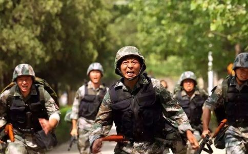 上尉退役一次性能拿多少钱,上尉可以升少校吗