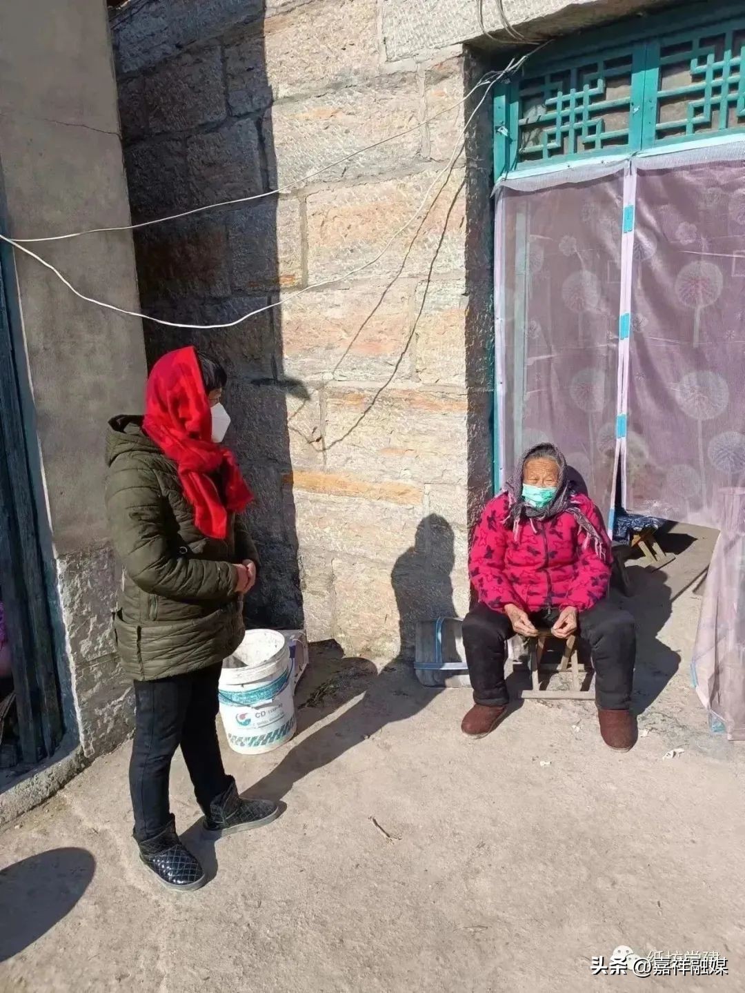 送医送药下乡服务百姓健康,送医送药暖心服务