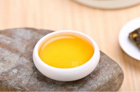 入秋饮什么养生茶最佳,立秋前后适合喝什么养生茶