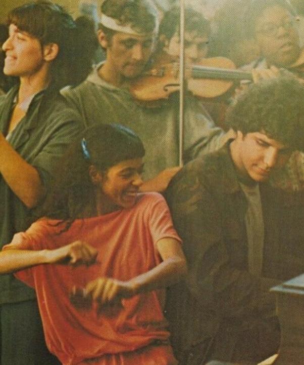 知名名演员离世一路走好,一路走好著名演员在睡梦中离世