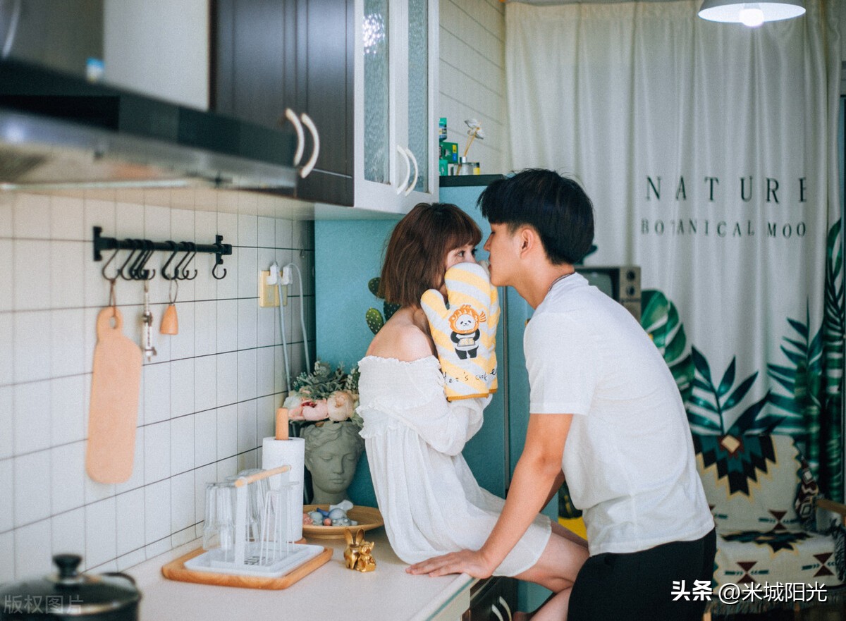 恋爱中男女心理变化表情,恋爱中的5种心理