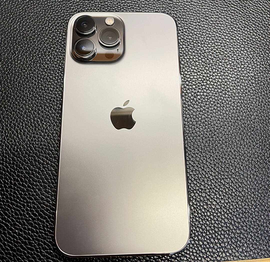 iphone13promax美版卡贴机感受,iphone13promax卡贴机现在值得入手吗