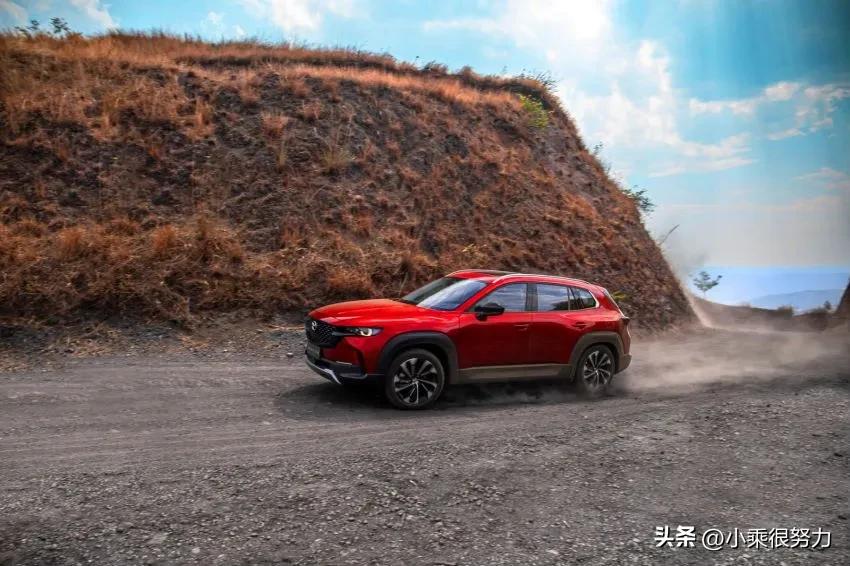 2.0的马自达cx-50最新视频评测,马自达suvcx5车怎么样