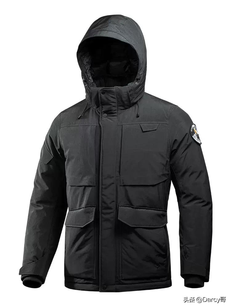 品牌冬天羽绒服冲锋衣推荐,国产品牌冲锋衣保暖测评