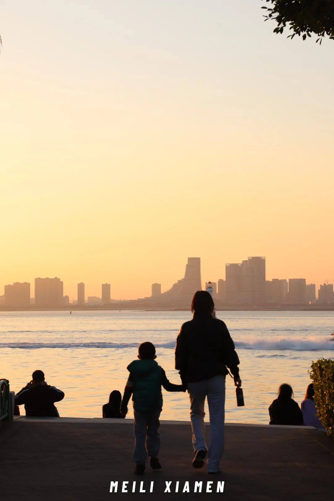 海湾公园看日落最好的地方,最美日落海滩打卡点