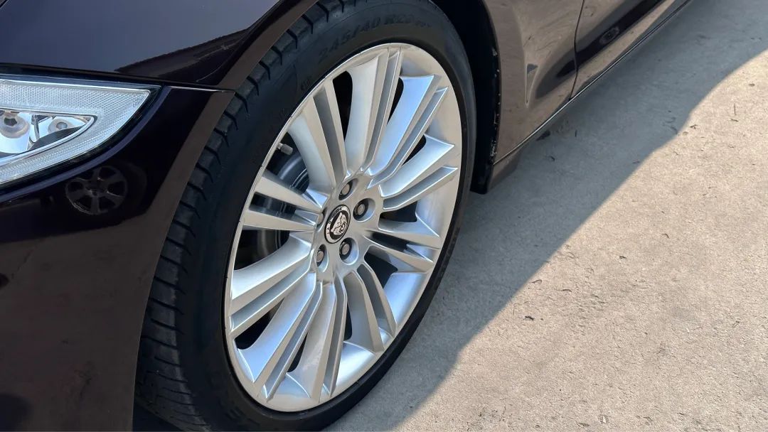 捷豹xjl内饰翻新出售价格,捷豹xjl汽车翻新改造全过程