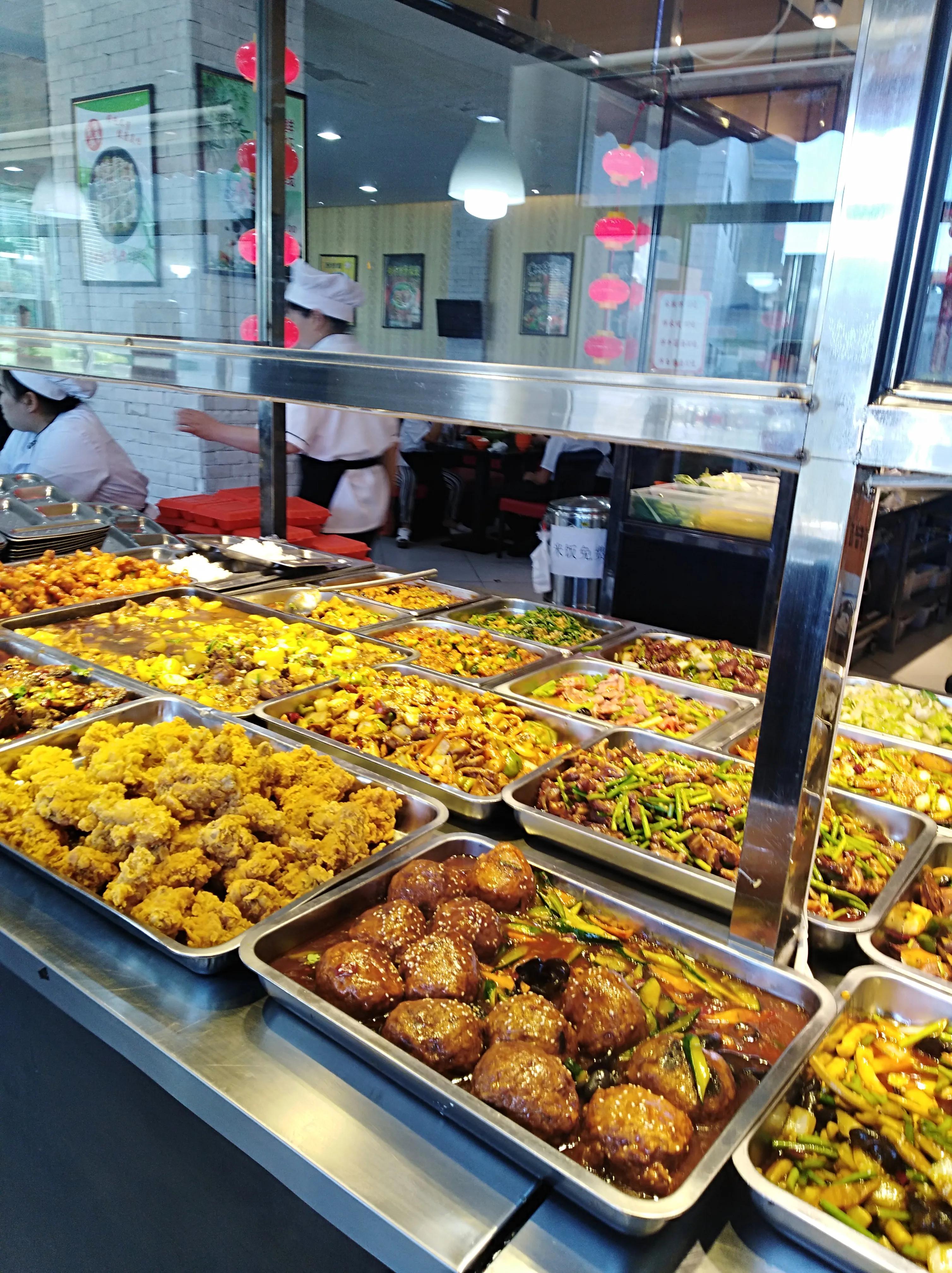 广西大学食堂标语,大学食堂标语火了真是奇葩一连串