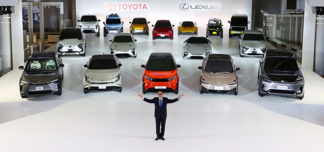 蛰伏还是沉沦？日系车企在智能车时代的跌宕之路|甲子光年