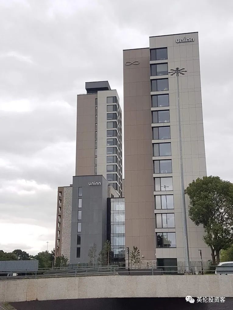 新加坡首富买房,400亿买下前首富大楼